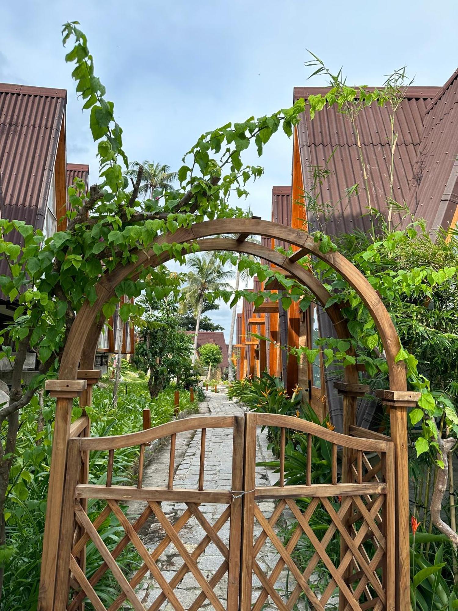 Fly Up Resort Lai Son Exterior foto